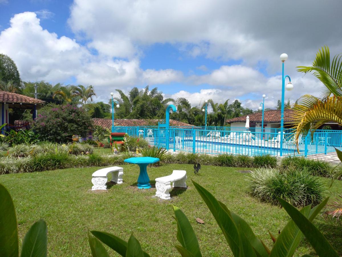 Finca Hotel Villa Del Sol 普韦布洛保 外观 照片