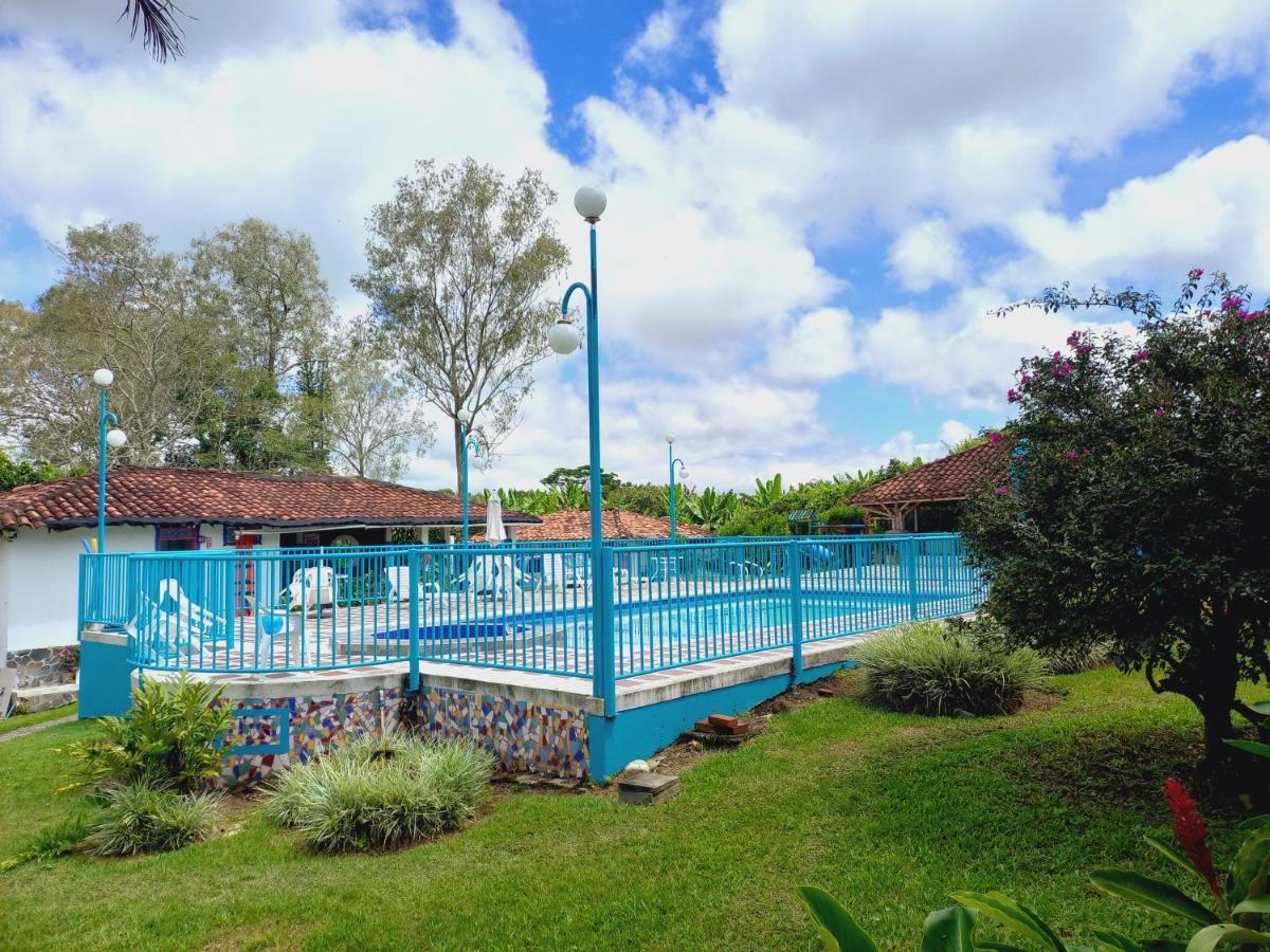 Finca Hotel Villa Del Sol 普韦布洛保 外观 照片