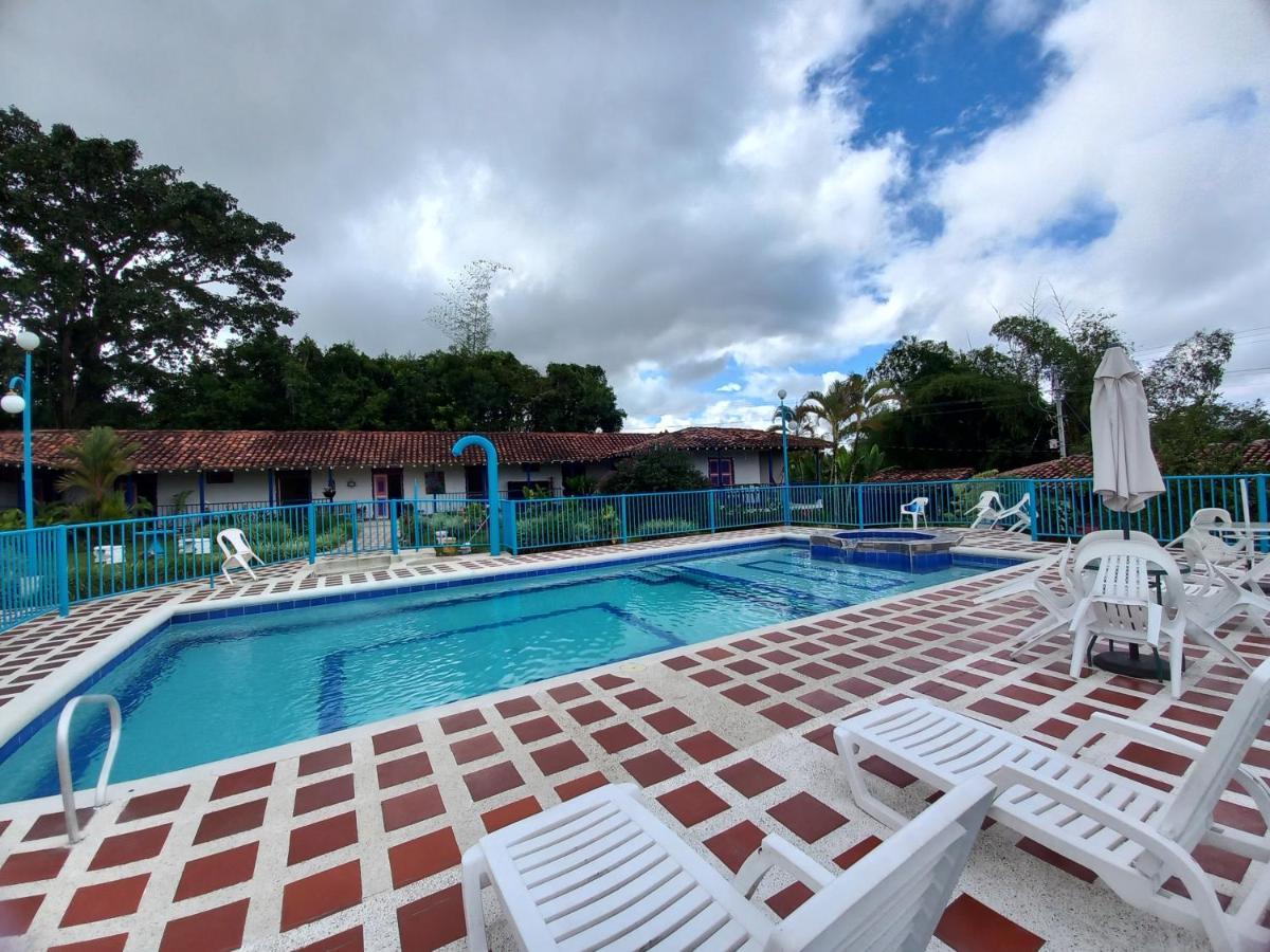 Finca Hotel Villa Del Sol 普韦布洛保 外观 照片