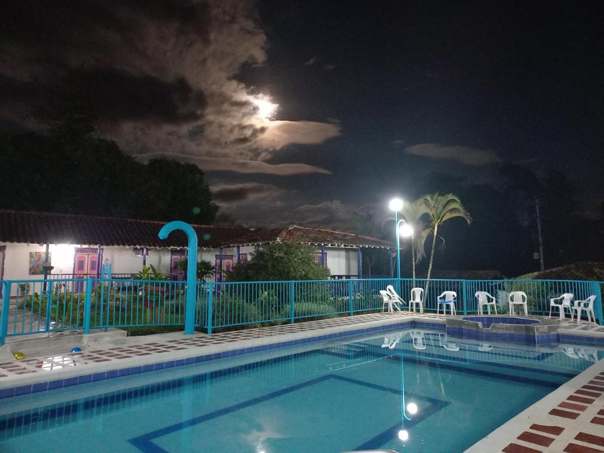 Finca Hotel Villa Del Sol 普韦布洛保 外观 照片